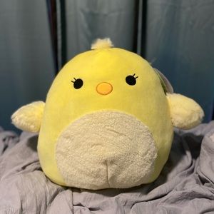 SQUISHMALLOW- 16” Aimee Chick